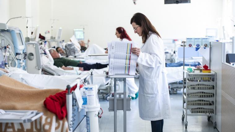 Das Südtiroler Modell für die Fachärzteausbildung stößt auf Interesse in der Gesundheitskommission in Rom.