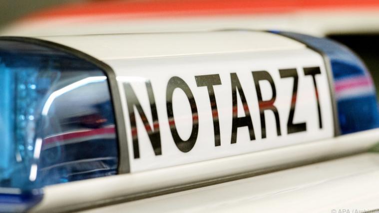 Die Frau erlitt bei dem Unfall tödliche Verletzungen.