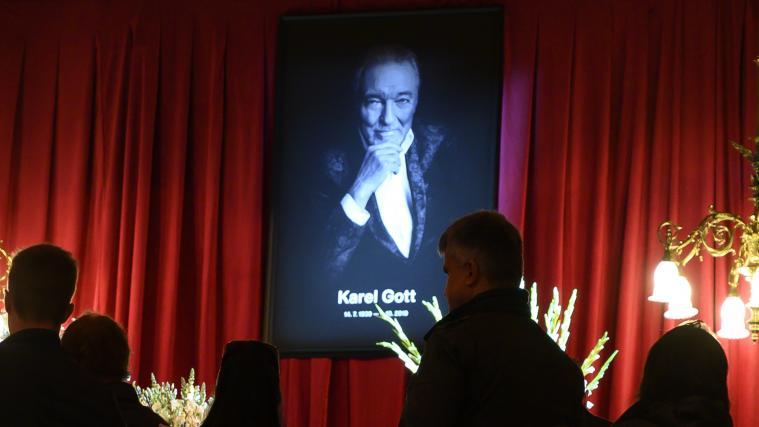 Die Trauer um Karel Gott ist weiterhin groß.