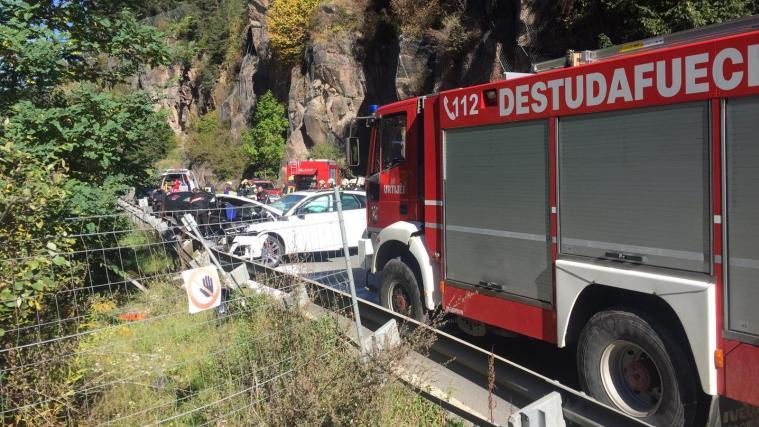 Ein 79-jähriger Mann erlitt bei dem Unfall ein Polytrauma.