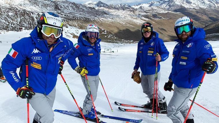 Holen sich in Schnals den Feinschliff: Manfred Mölgg, Luca De Aliprandini, Alex Vinatzer und Riccardo Tonetti.
