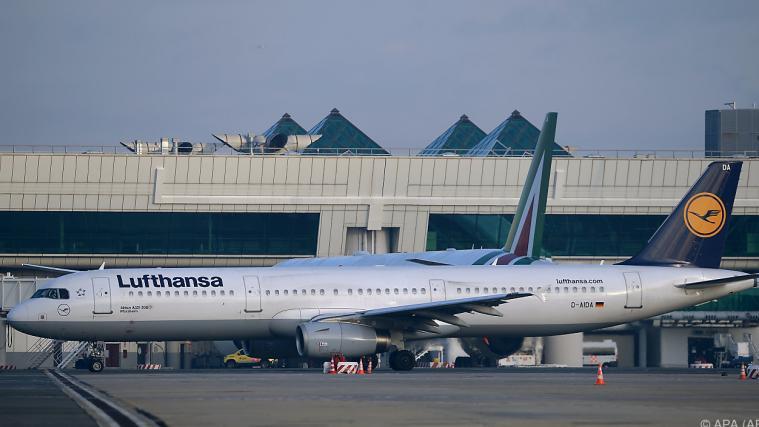 Lufthansa liebäugelt seit langem mit einem Einstieg bei Alitalia.