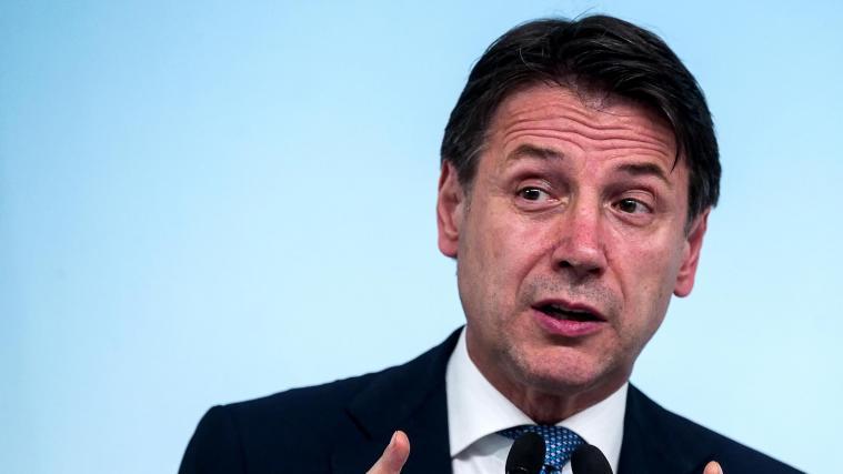 Ministerpräsident Giuseppe Conte stellte das Budget 2020 vor.