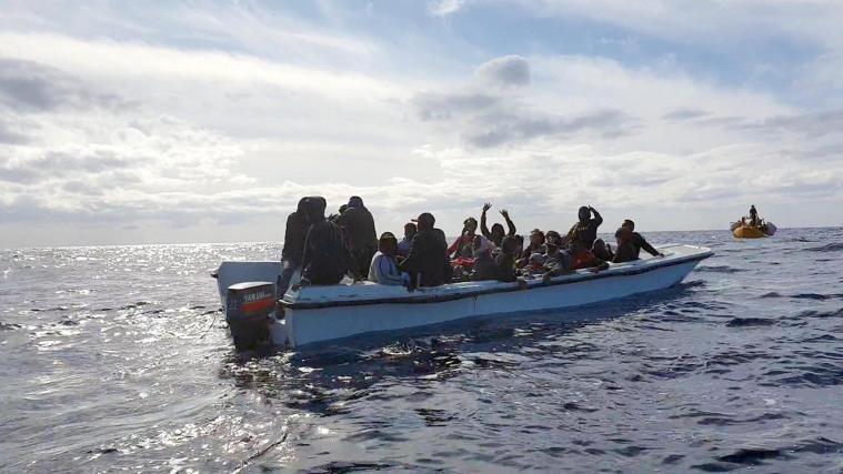 125 Menschen binnen zwei Tagen vor der Küste Libyens aus Seenot gerettet