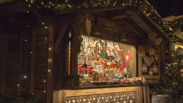 Adventstimmung im Herzen der Dolomiten. Bild: Shutterstock