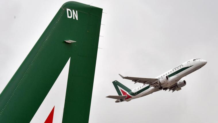 Alitalia ist seit Mai 2017 insolvent und wird mit staatlichen Überbrückungskrediten in der Luft gehalten.