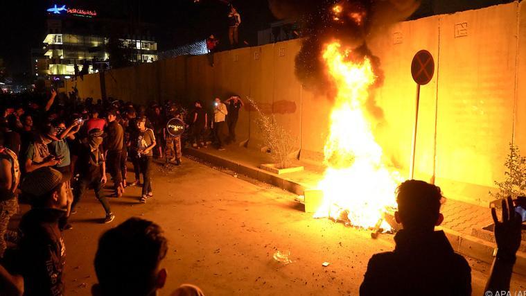 Ausschreitungen bei regierungskritischen Protesten im Irak.
