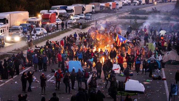 Die heftigen Proteste gehen weiter.