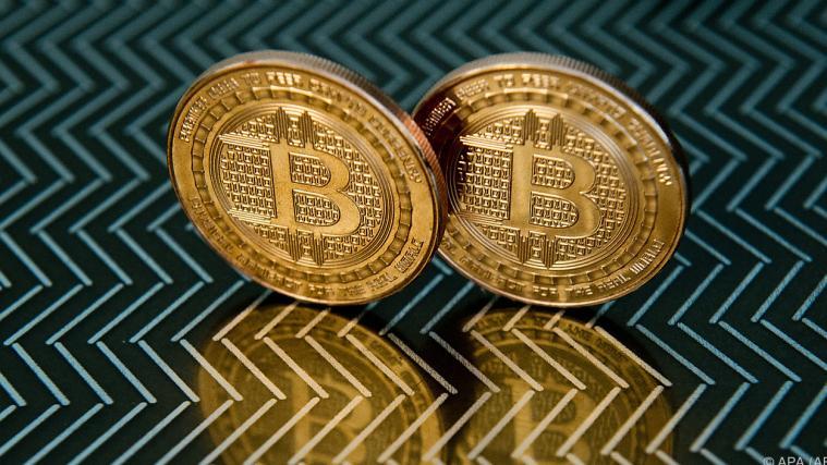 Die Kryptowährung ist am Mittag unter 7000 Doller gefallen.