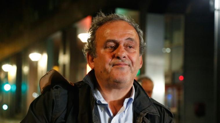 Ermunterung von Präsident Macron: Michel Platini