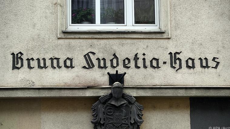 Liedtext verhöhnte den Massenmord an Juden.