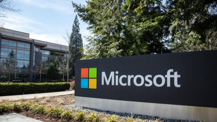 Microsoft will es gemeinsam mit Warner geschafft haben, den Film „Superman“ auf Glas gespeichert zu haben.