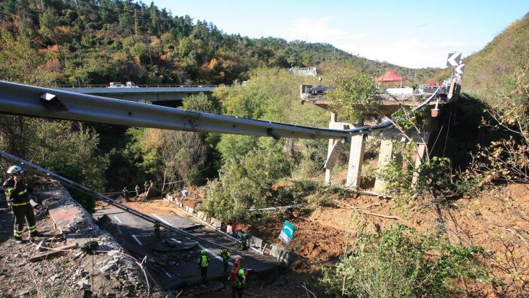 Nach dem Brückeneinsturz bei Savona wurde die Autobahn-Strecke bei Genua geschlossen.