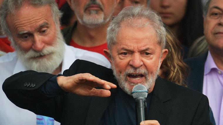 Nicht der Hass, sondern die Liebe werde in Brasilien siegen, sagte Lula bei seiner Freilassung.