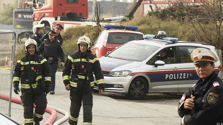 Rund hundert Einsatzkräfte standen im Einsatz.