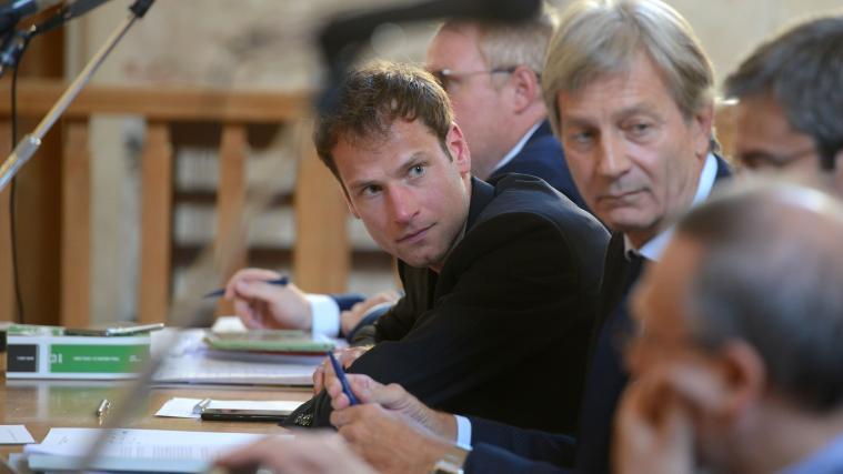 Alex Schwazer (links) und sein Anwalt Gerhard Brandstätter (rechts).