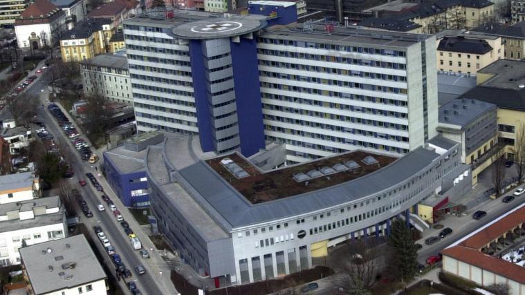 An der Innsbrucker Universitätsklinik gab es eine außergewöhnliche Geburt.