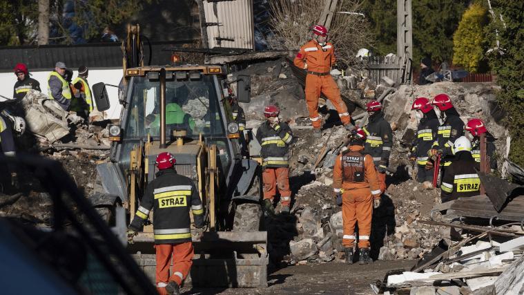 Bei einer Gasexplosion im Süden Polens sind 8 Menschen, darunter 4 Kinder, gestorben.