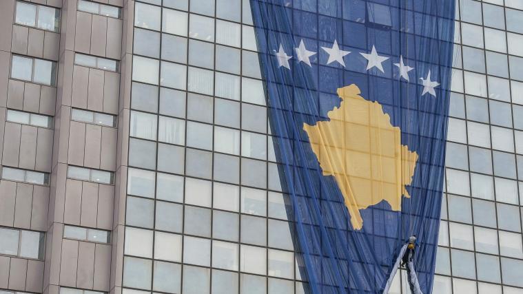 Das Parlament im Kosovo ist in Amt und Würden, eine Regierungsbildung steht jedoch noch aus.