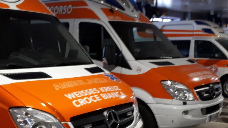 Das Weiße Kreuz Unterland brachte den Mann ins Bozner Krankenhaus.