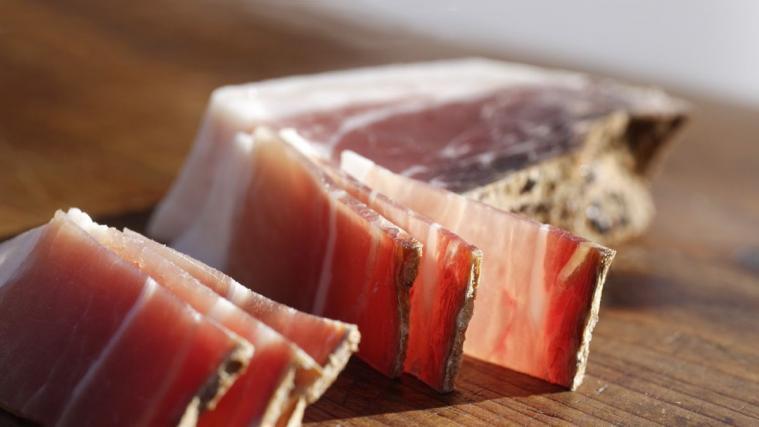 Die Speckproduzenten zittern vor der Afrikanischen Schweinepest.