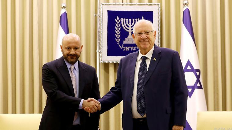 Geschäftsmann Abdallah Chatila bei Israels Präsident Reuven Rivlin.
