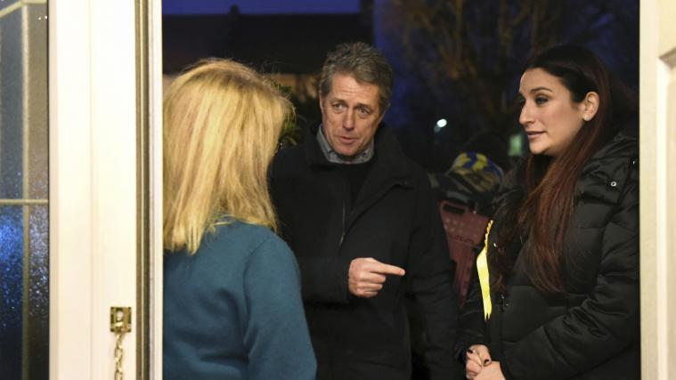 Hugh Grant begleitet die Demokratin Luciana Berger im Wahlkampf.