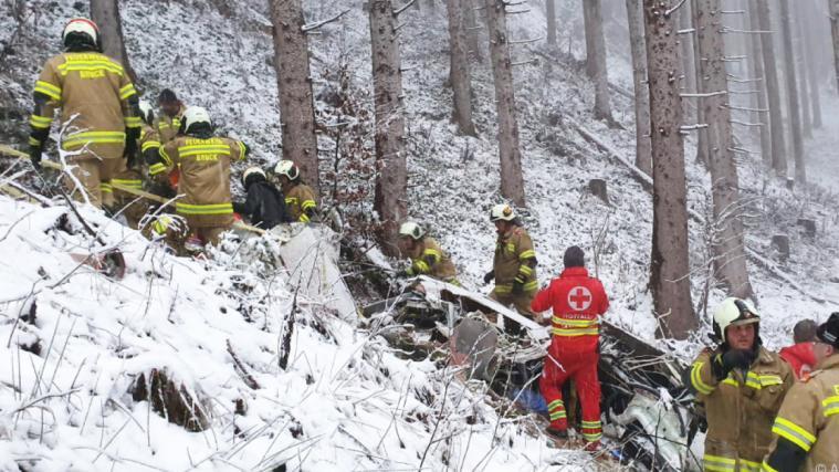 In Bruck an der Glocknerstraße stürzte ein Kleinflugzeug ab.