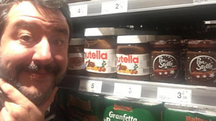 Keine 24 Stunden nachdem Matteo Salvini erklärte, nie wieder Nutella essen zu wollen, rudert er auf Twitter zurück.
