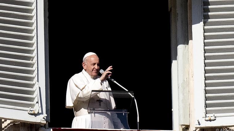 Papst Franziskus ruft zu Dialog in der Familie auf.