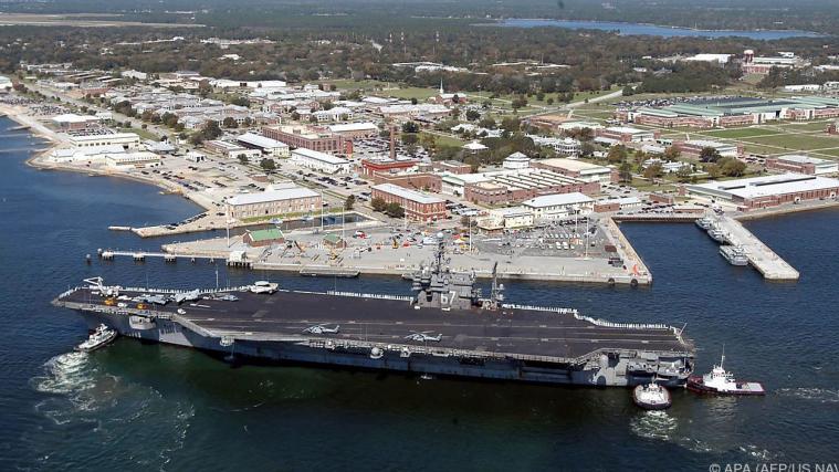 Tödliche Schüsse wurden auf dem Militärstützpunkt Pensacola abgegeben.