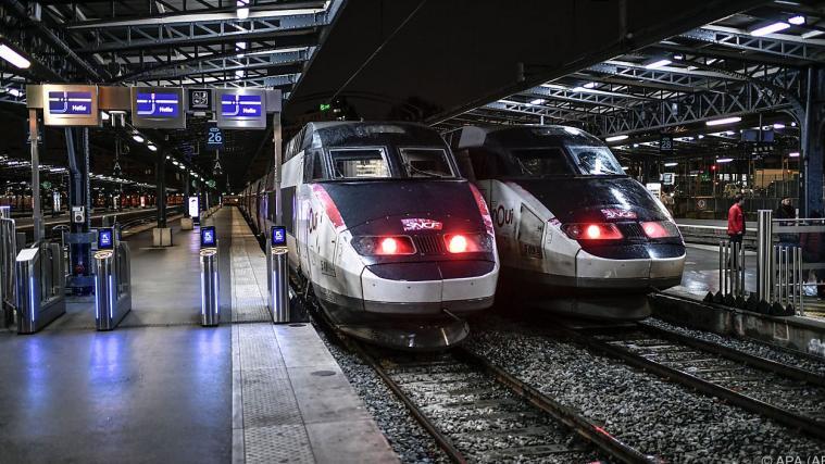 Von den TGV-Zügen waren nur etwa halb so viele wie üblich unterwegs.