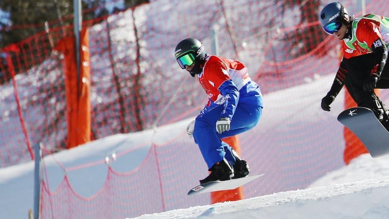 Weltcup-Start geglückt: Emanuel Perathoner (links) hat sich mit der fünftbesten Quali-Zeit für das Achtelfinale qualifiziert.