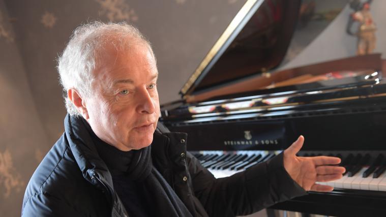 Andras Schiff.