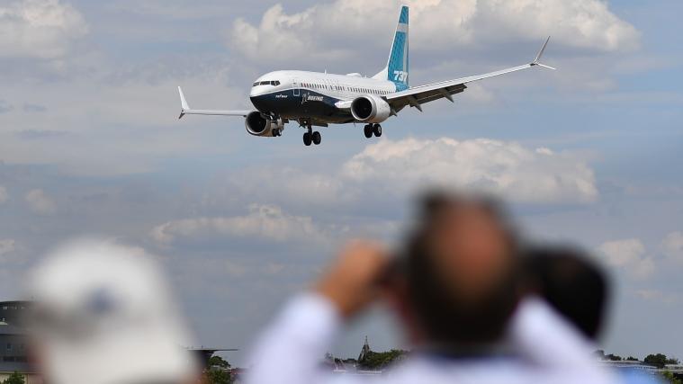 Boeings 737 Max darf nach zwei Abstürzen mit insgesamt 346 Toten seit Mitte März 2019 nicht mehr abheben - das Verbot gilt weltweit.