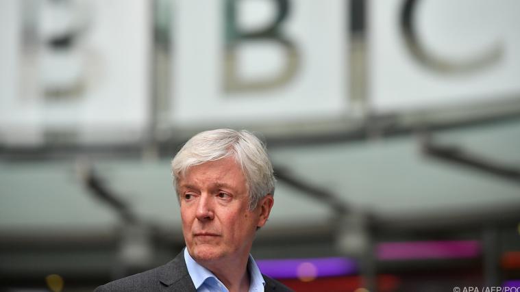 Die Beziehung zwischen Johnson und der BBC gestaltet sich schwierig.