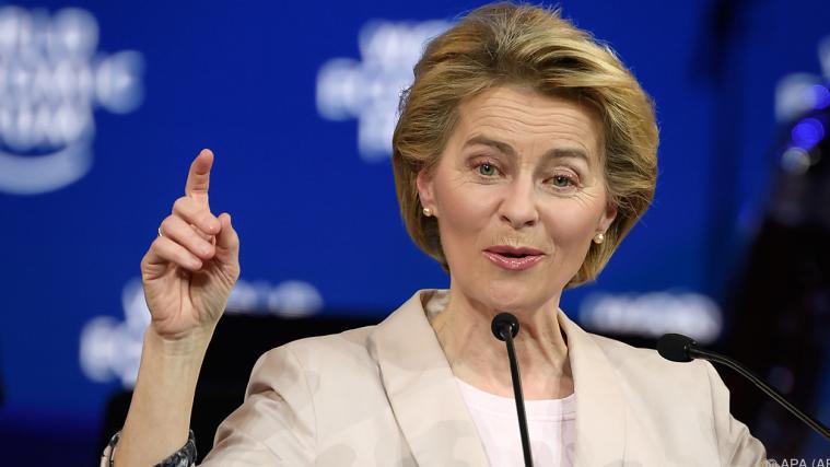 EU-Kommissionspräsidentin sieht EU auch als Verteidigungsunion.