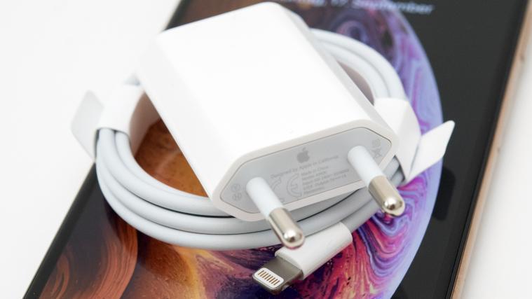 Europaweit einheitliche Ladekabel würden den jährlich anfallenden Elektroschrott deutlich reduzieren.