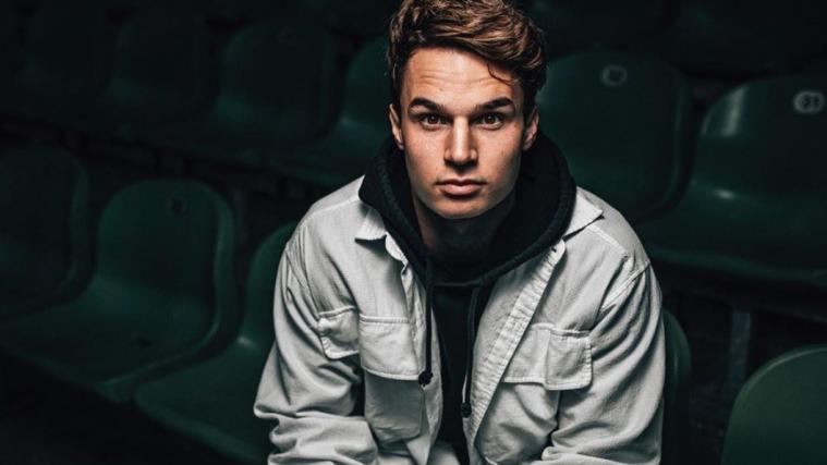 Fabian Straudi spielt seit 3 Jahren in der Nachwuchsabteilung von Werder Bremen.