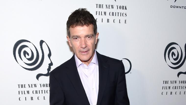In Spaniens sozialen Netzwerken wurde die Einstufung von Banderas als „farbiger Schauspieler“ durch einige US-Medien als „ignorant“ aufgenommen.