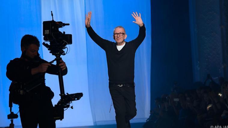 Jean-Paul Gaultier verabschiedet sich vom Laufsteg.