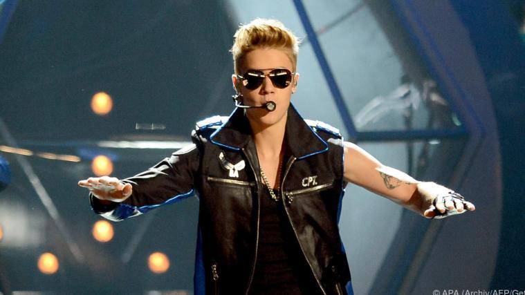 Justin Bieber kündigte eine Doku über seine Erkrankung an.