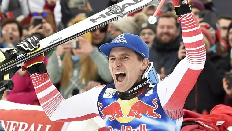 Matthias Mayer jubelt über seinen ersten Sieg auf der Streif.