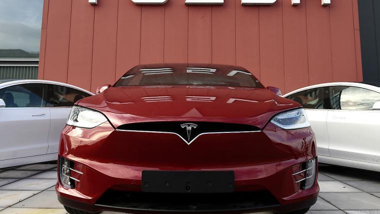 Probleme für E-Auto-Produzent Tesla.