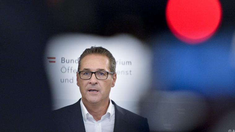 Strache dementiert alle Vorwürfe.