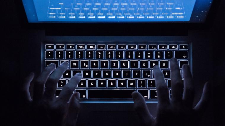 4 chinesische Militärangehörige werden für einen Hacker-Großangriff in den USA angeklagt.