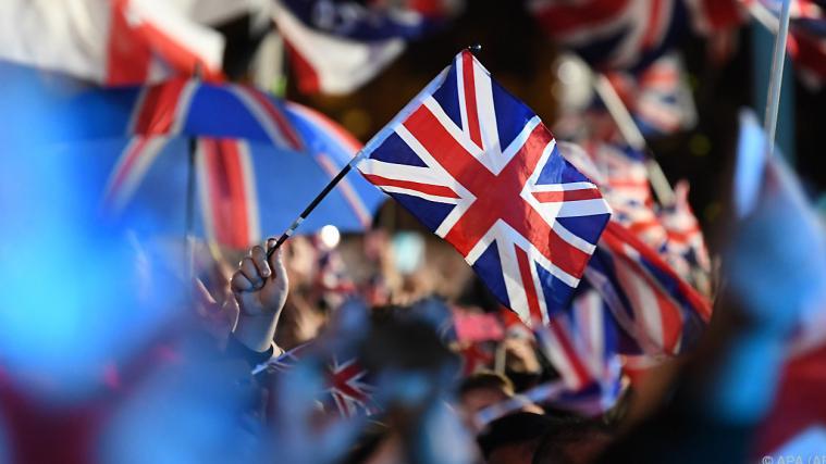 Am Brexit-Tag war in Nordirland an einem Lkw eine Bombe entdeckt worden.