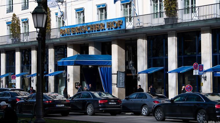 Die Sicherheitskonferenz findet im Hotel "Bayerischer Hof"statt.