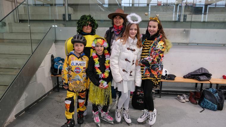 Faschingsspaß auf dem Eis!