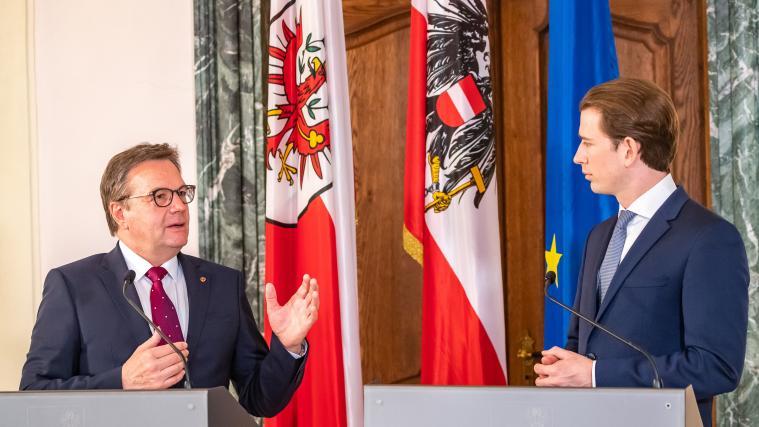 Günther Platter und Sebastian Kurz am Dienstag in Innsbruck.